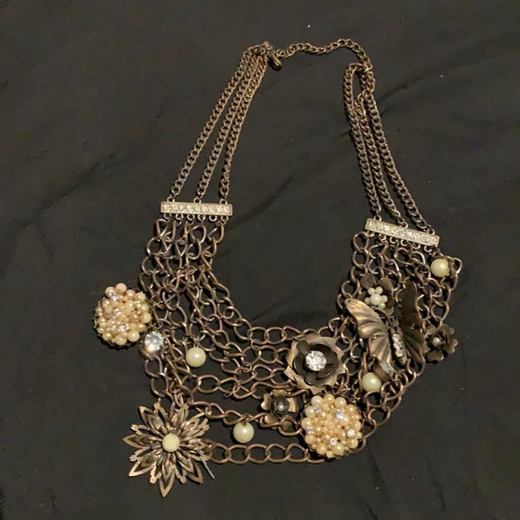 Jewelry - Statement Necklace